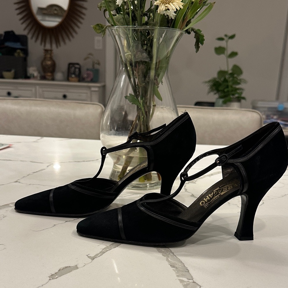 Salvatore Ferragamo Black Pointed T-Strap Heels
